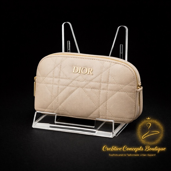 2-Pack set Clear Acrylic Display Stands -Adjustable - Picture 4 of 6